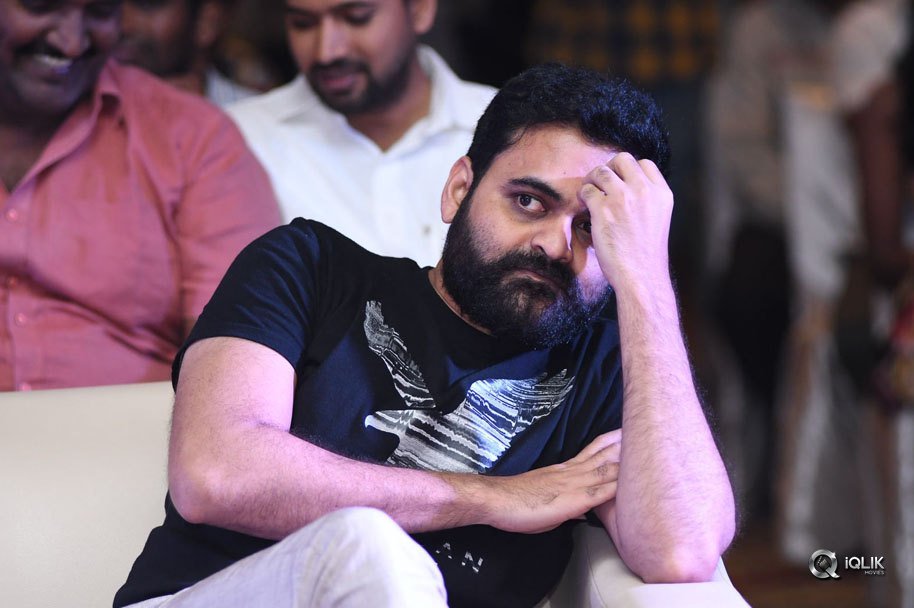 PSV-Garuda-Vega-Movie-Pre-Release-Function